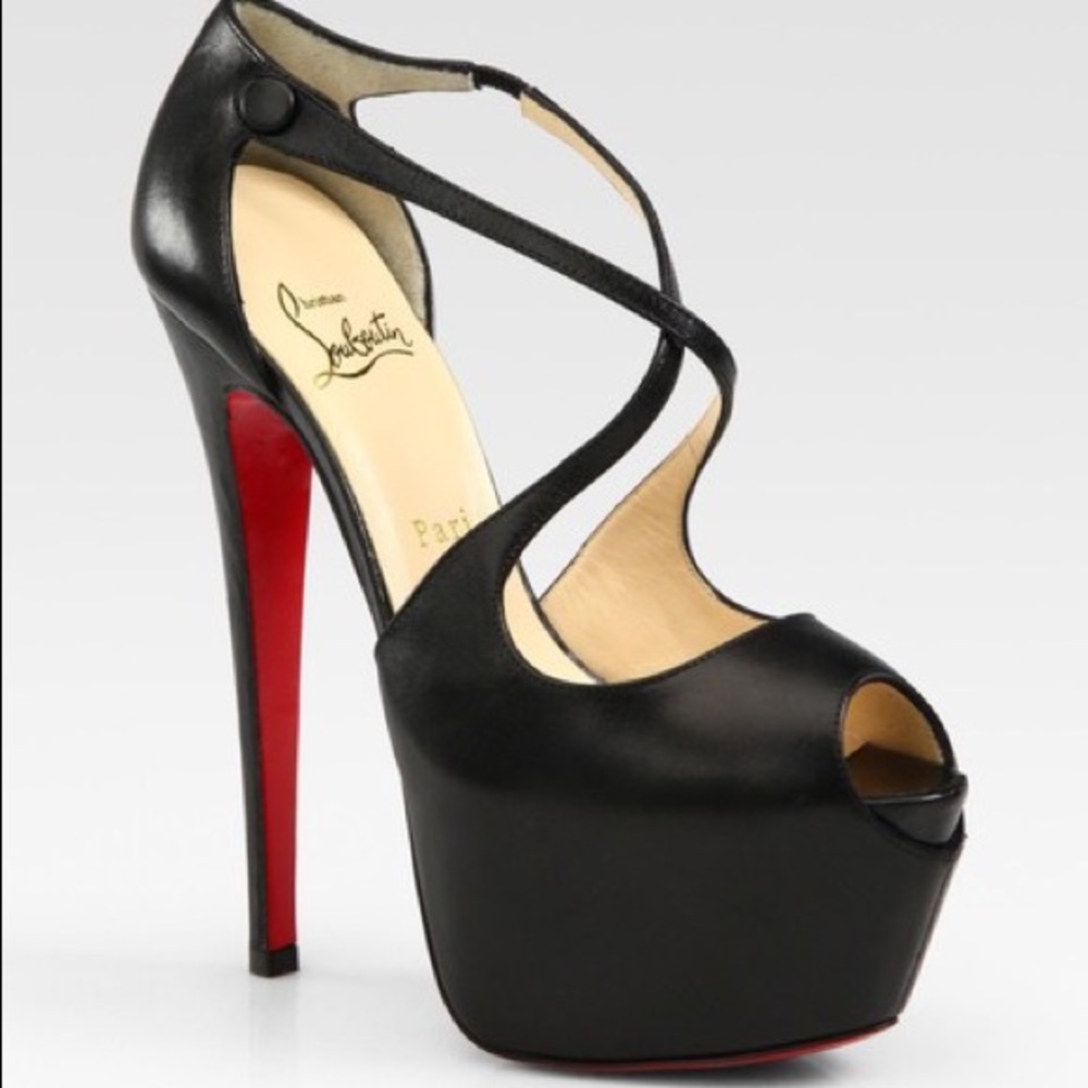 Christian Louboutin Exagona black leather size 38.5